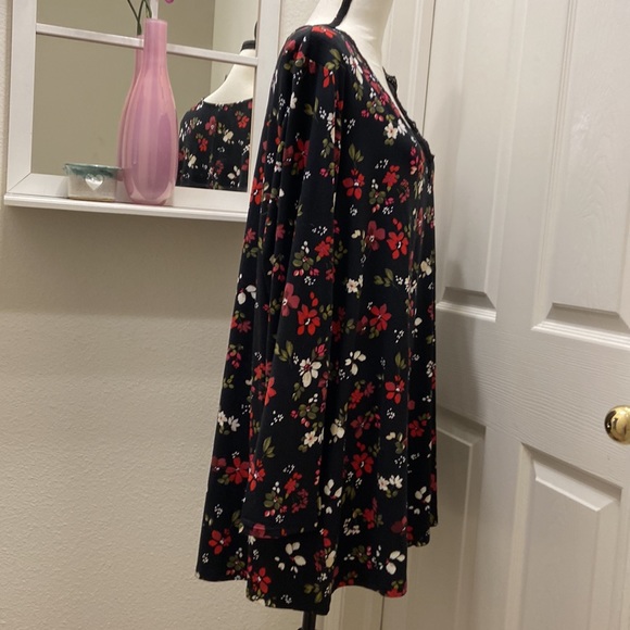 Lane Bryant Women’s Tunic - Picture 4 of 7